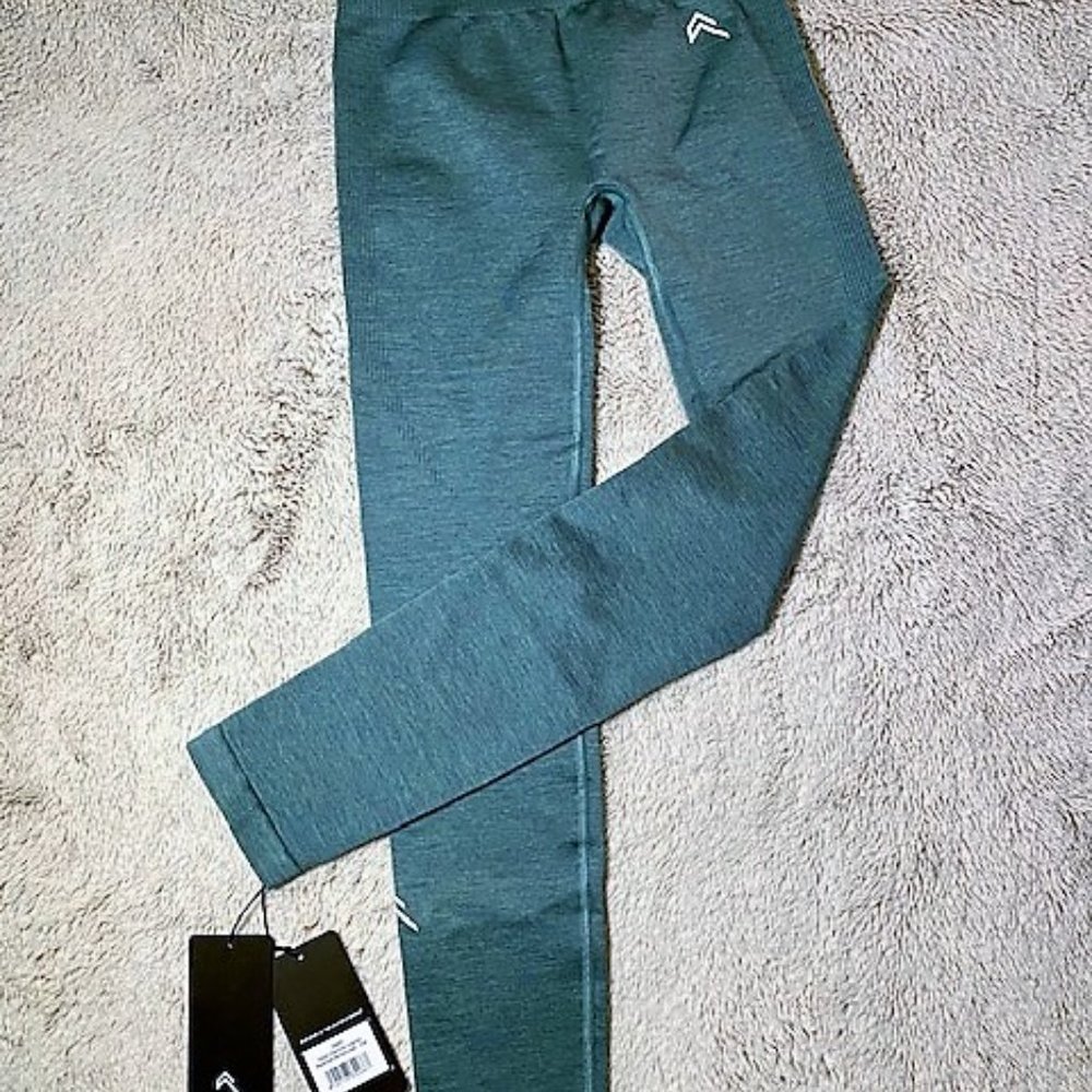 Oner active leggings - small